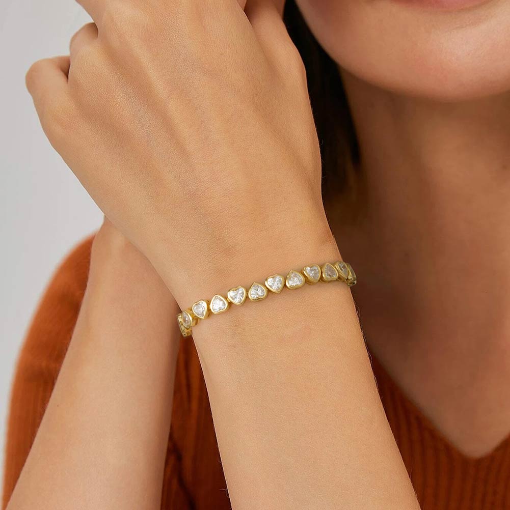 Elegant Bracelet with Heart Shaped CZ Diamonds