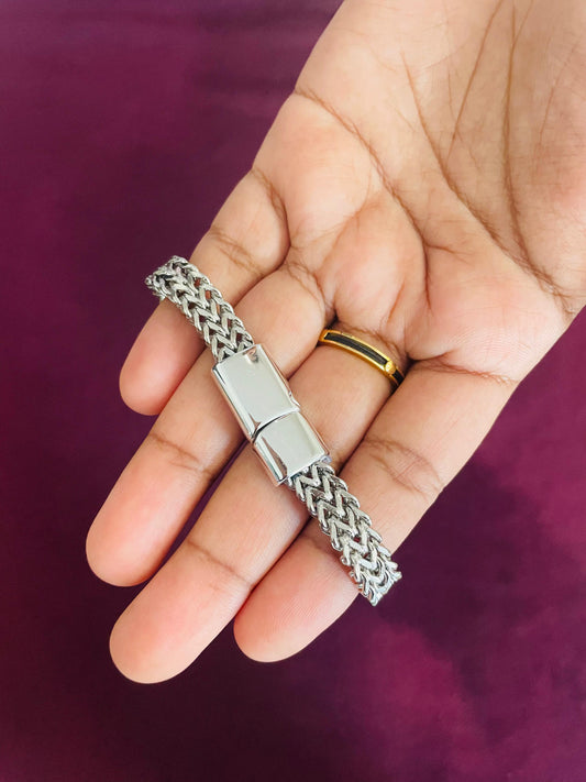 Silver Bracelet with Magnetic Lock